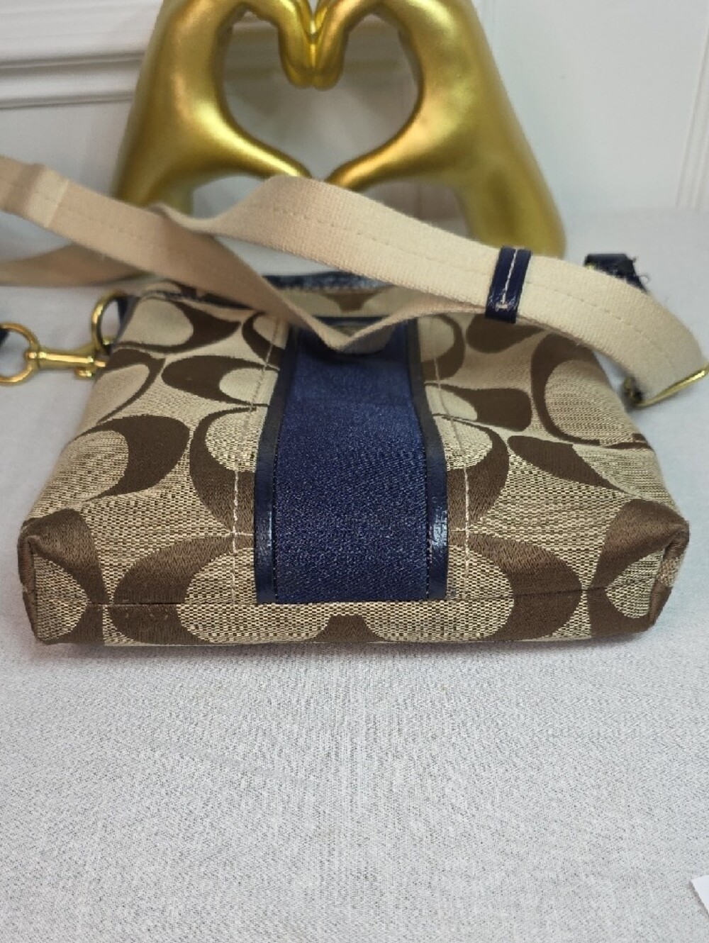Coach Signature Stripe Swingpack Canvas Crossbody - Picture 7 of 7